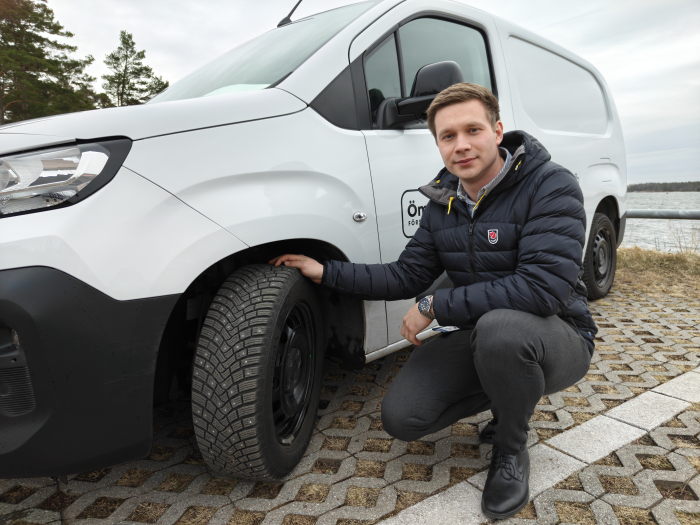 Bilskadereglerare Jimmy på Ömsen